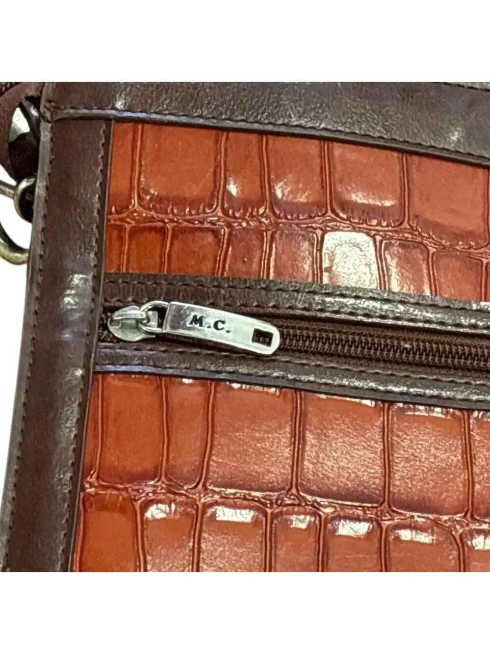 90s MARC CHANTEL BROWN CROC EMBOSSED LEATHER BRIFCASE BAG & SILVER TONE DETAILS